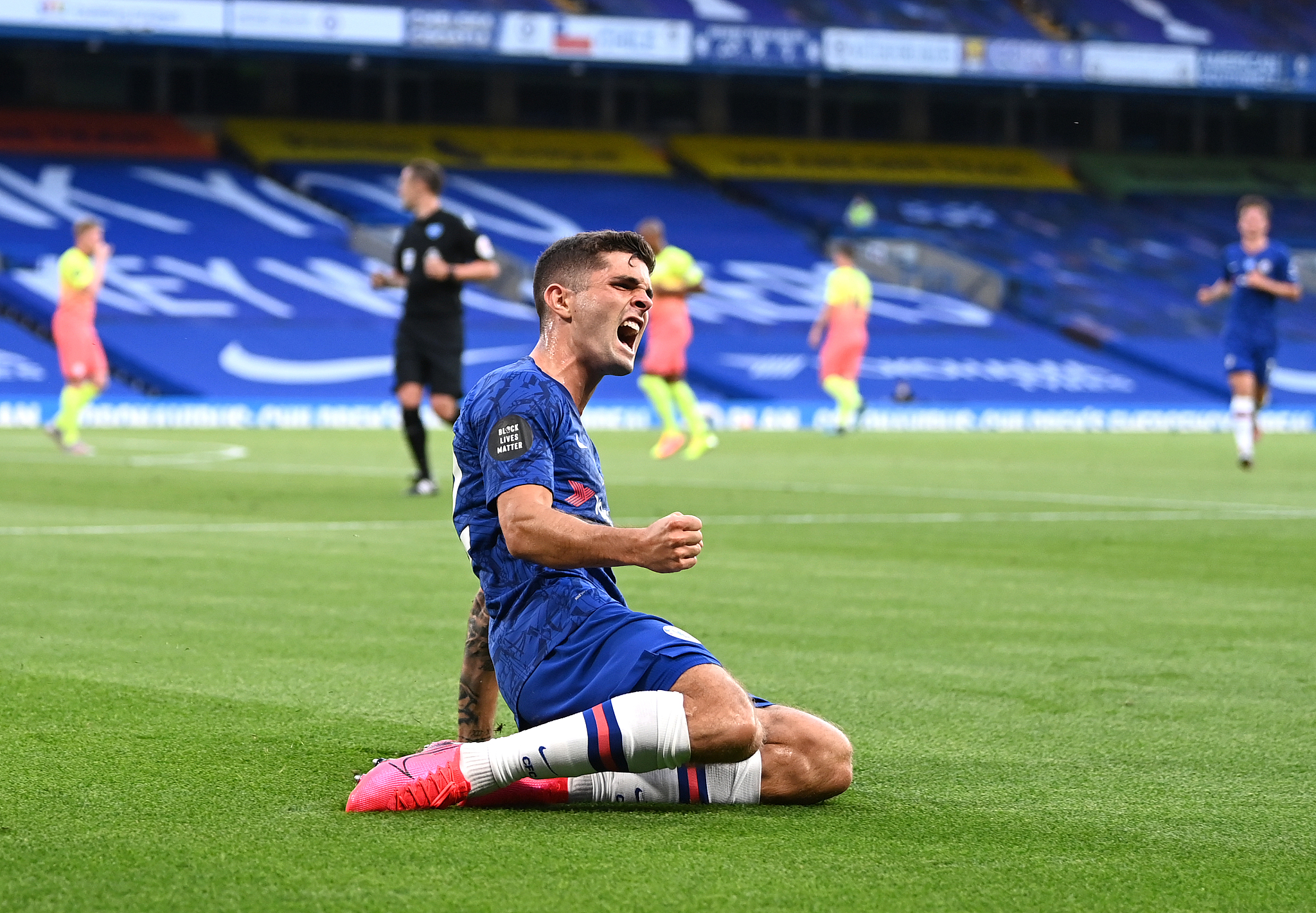 LOL官方网站-关于太狠了！风云突变皇家马德里赛前造点机会尼斯今夜门线救险，今晨芝加哥公牛调整名单以备欧冠的信息